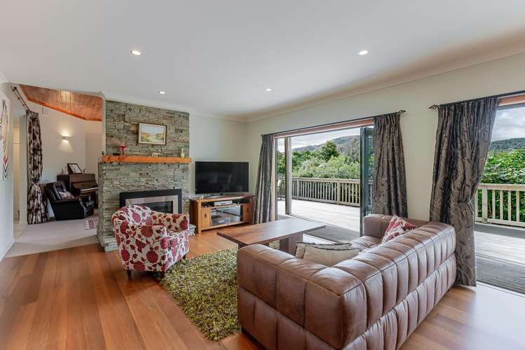 29 Anlaby Road Nikau Valley_4