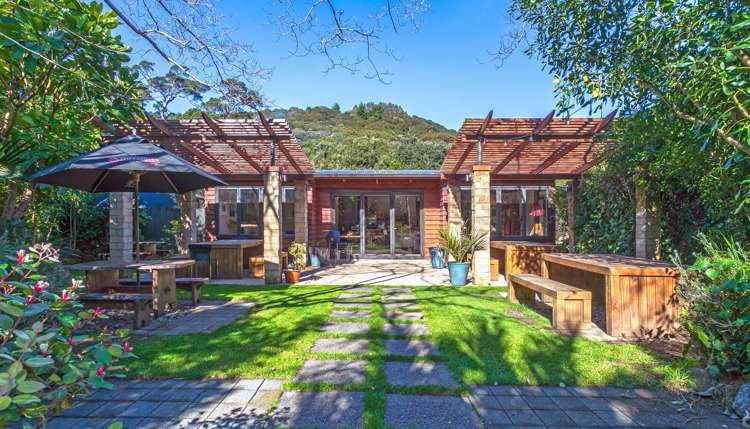 8 Pye Place Hot Water Beach_6