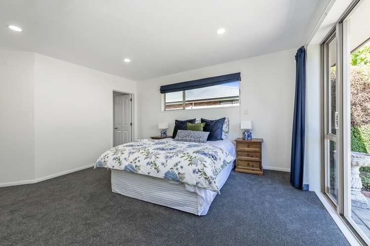 85 Pages Road Allenton_20