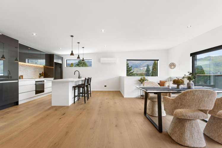 38 Hunter Crescent Wanaka_9