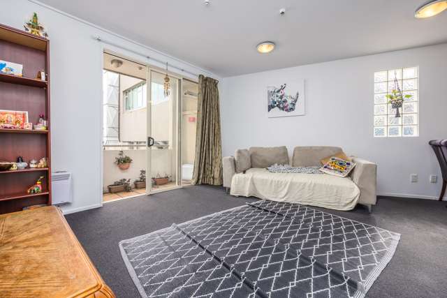 2A/9 Upper Queen Street Auckland Central_1