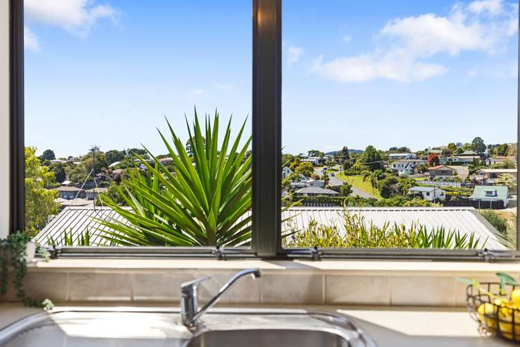 9a Lawson Place Hairini_16