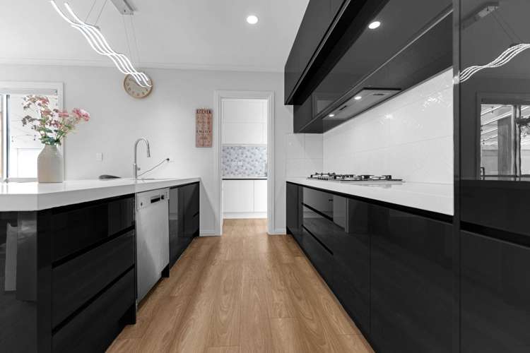 135 Argento Avenue Mission Heights_9