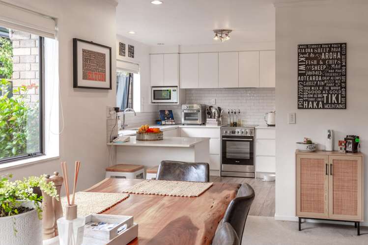 21B Seddon Street Glenholme_8