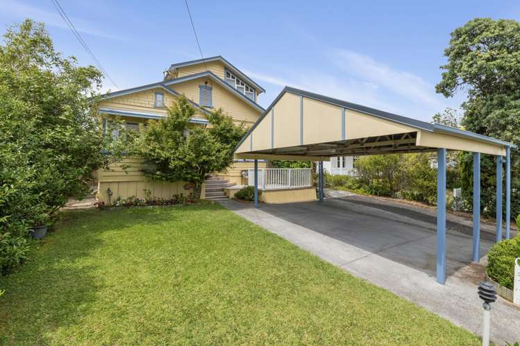 6 Valley Road Northcote_21