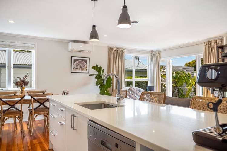 6 Hikurangi Street Te Atatu Peninsula_5