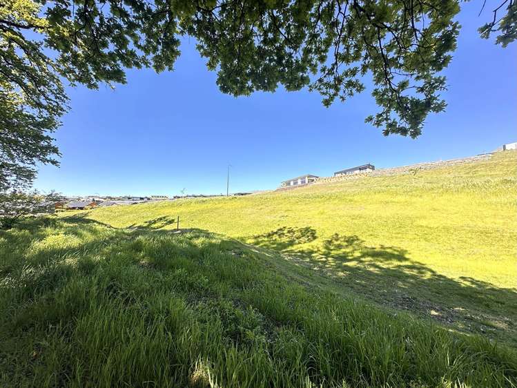 115 West Meadows Drive Wānaka_9