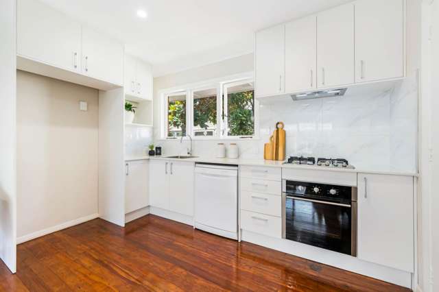 2/2 Bowling Avenue Epsom_4