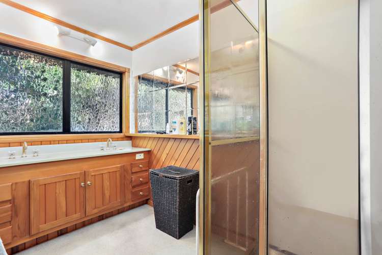 21 Tarahanga Street Northcote_16