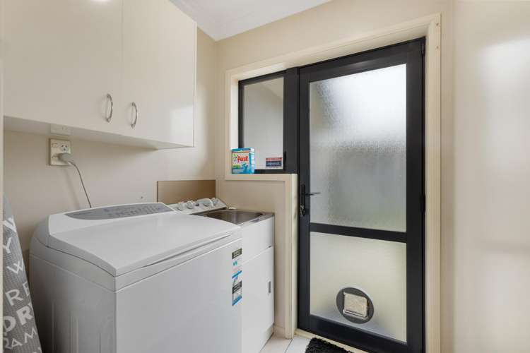 19 Cayman Close Shirley_13