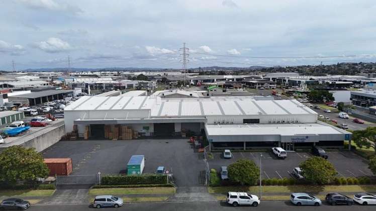 1 - 3 Ron Driver Place_0