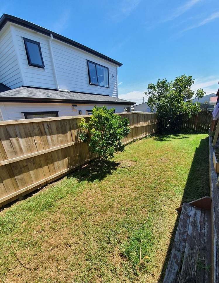 2/1 Bamboo Grove Kelston_10