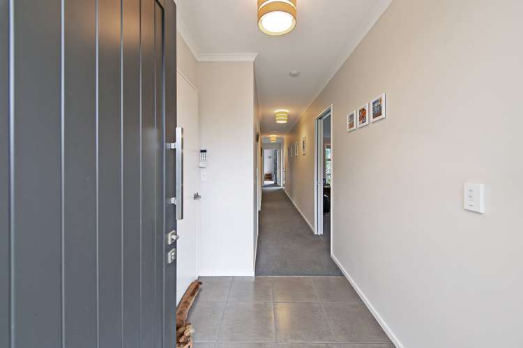 1/10 Valley Road Greta Valley_2