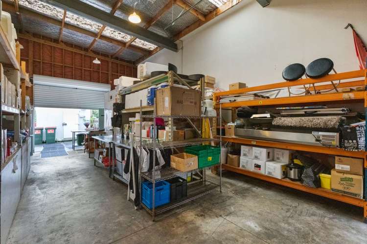 143 Molesworth Street New Plymouth Central_17