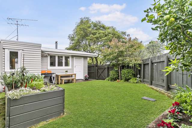 1 Harbour View Terrace Onehunga_1