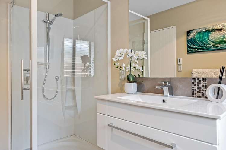 16 Napier Drive Wigram_17