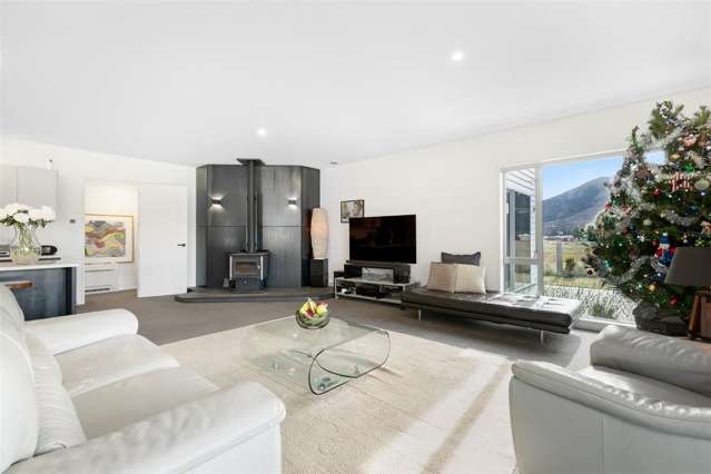 16 Isthmus Place Lake Hawea_2