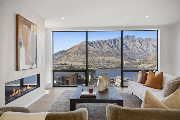 79 Middleton Road Queenstown Hill_9
