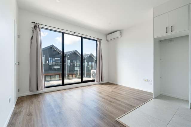 9/233 Great North Road Henderson_2