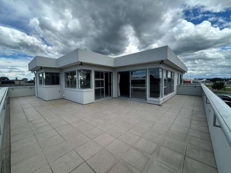 10 Grenada Street 11229_1