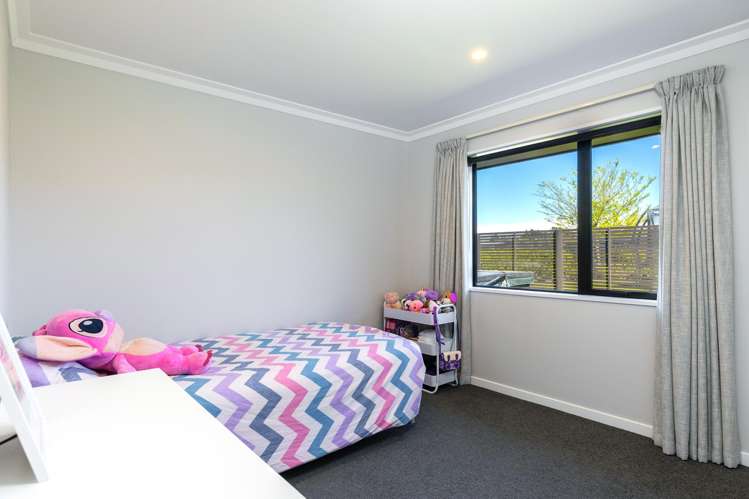 17 Catalina Crescent Burleigh_23