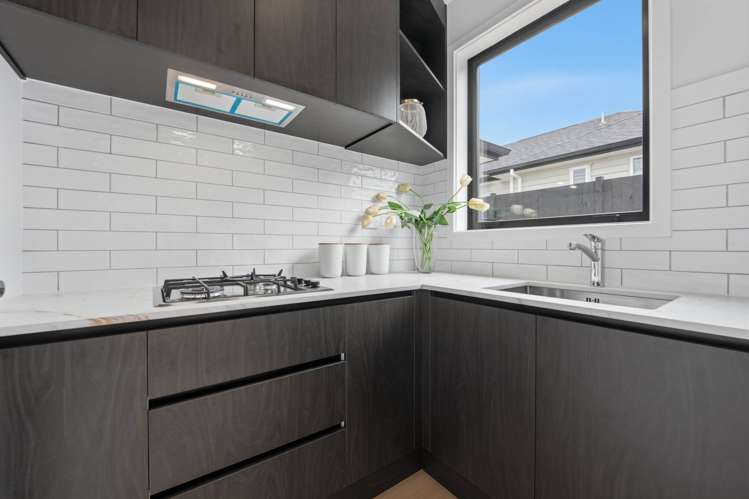 2 Tipu Crescent Milldale_12