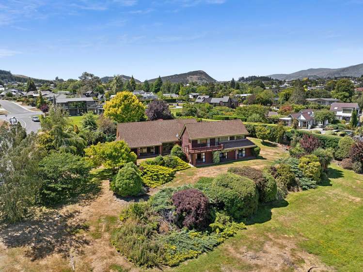 1 Roto Place Wanaka_22