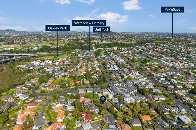 11 and 13 Howlett Street Waterview_4