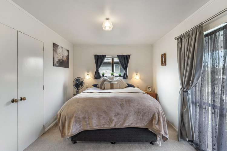 1/10 Sunset Street Hilltop_9