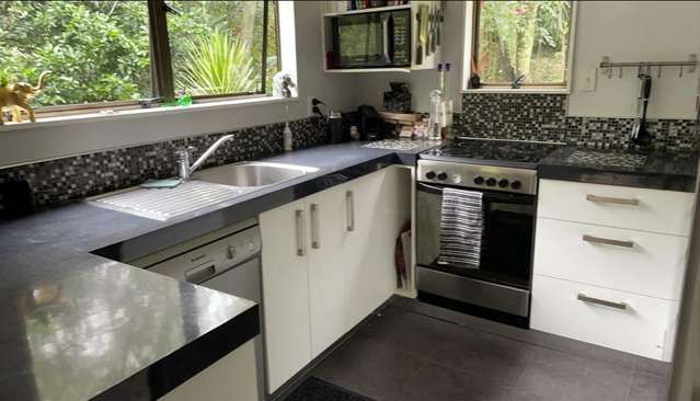 132 Western Hills Drive Kensington_1