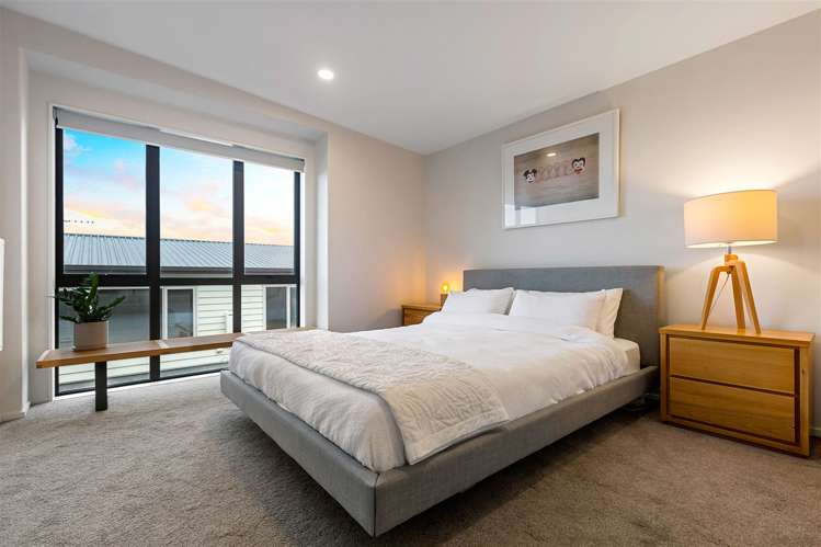 5 Remuremu Street Long Bay_21