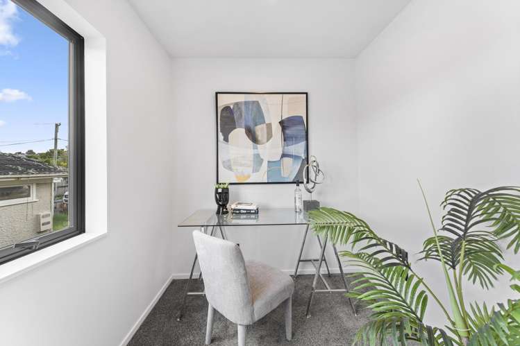 4/12 Hamlin Road_5