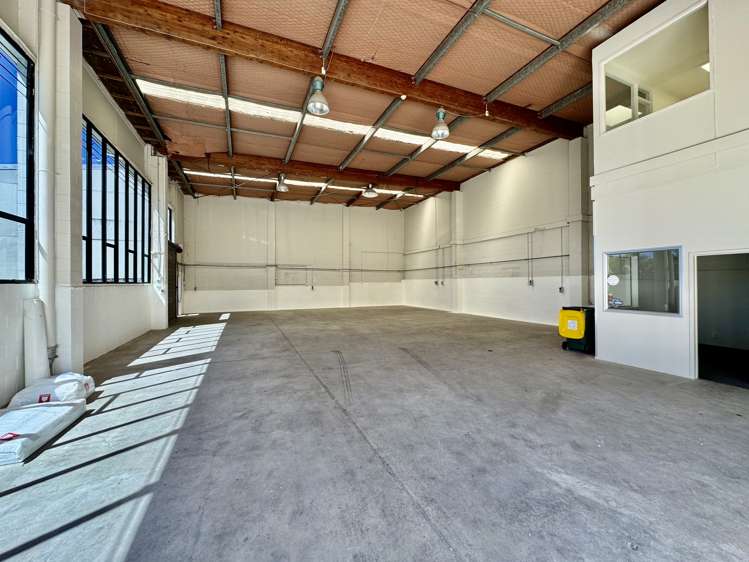 D/9 Anvil Road Silverdale_1