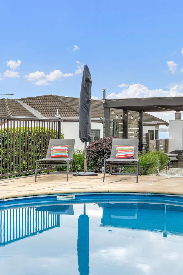 6 Crossland Place Maraetai_3