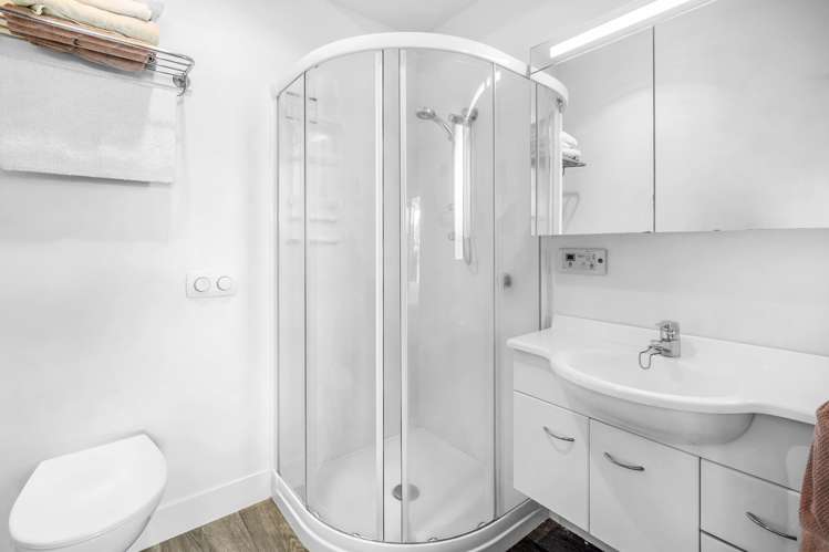 1 Antonia Place Kinloch_15