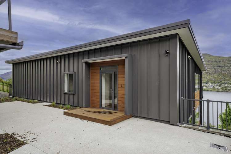 14A Angelo Drive Queenstown Hill_7