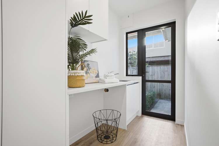 5 Luff Place Long Bay_32