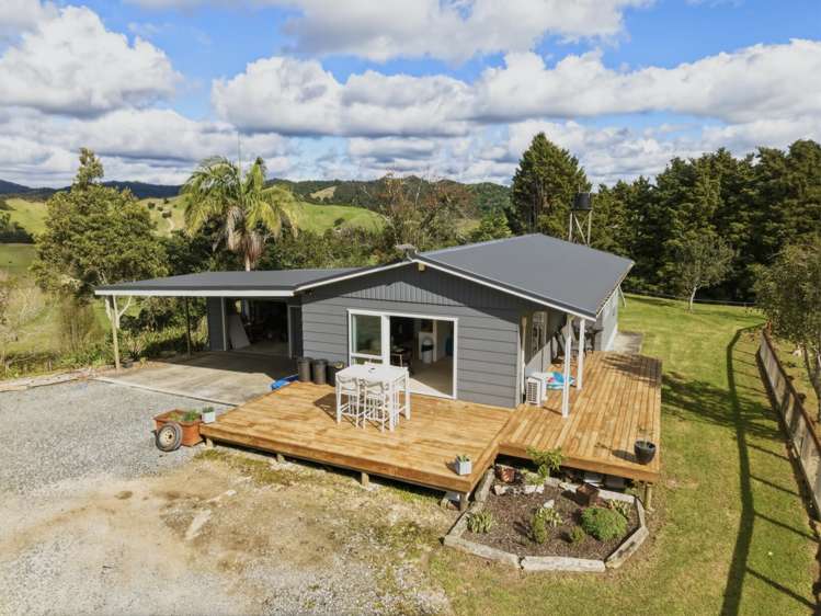 1048 Otangaroa Road_2