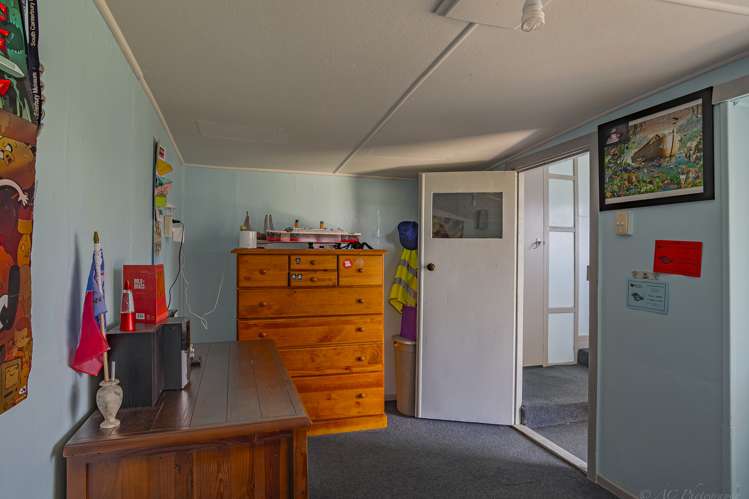 16 Neal Street Temuka_15