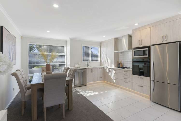 11 Kaki Lane Takanini_8