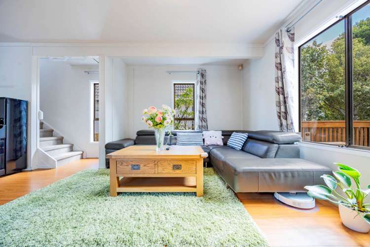 1/24 Tree View Avenue Glenfield_1