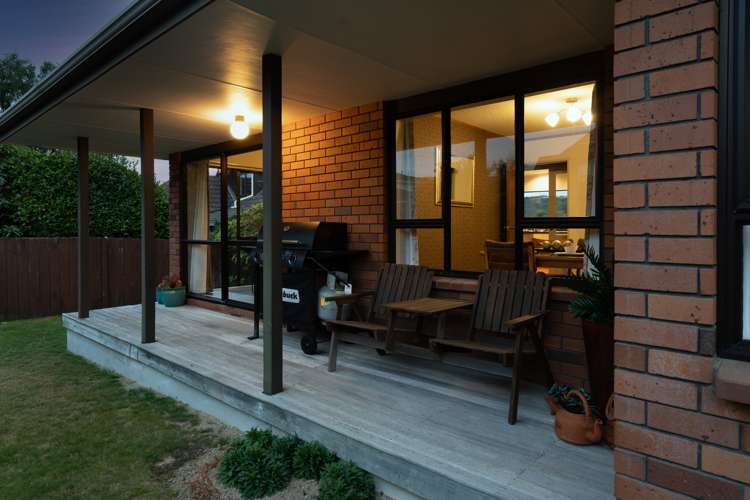 7 Montrose Grove Churton Park_33