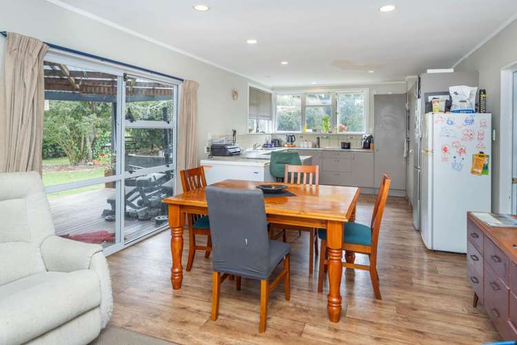 211 Racecourse Road Cambridge_17