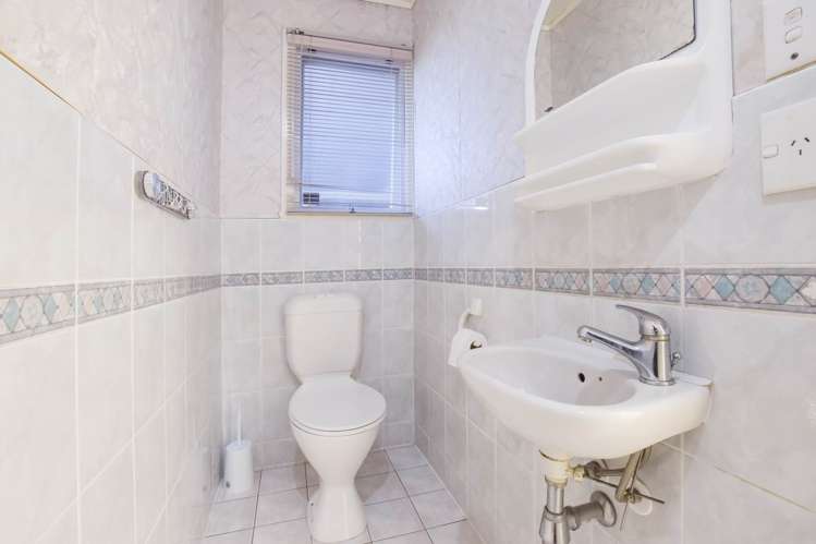 6 Nickleby Place Mellons Bay_14