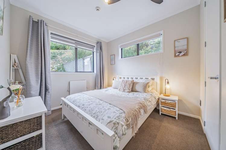 27 Percy Kinsman Crescent Riverstone Terraces_18