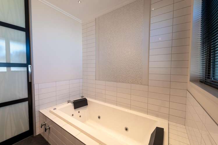 19 Northside Drive Waikiwi_21