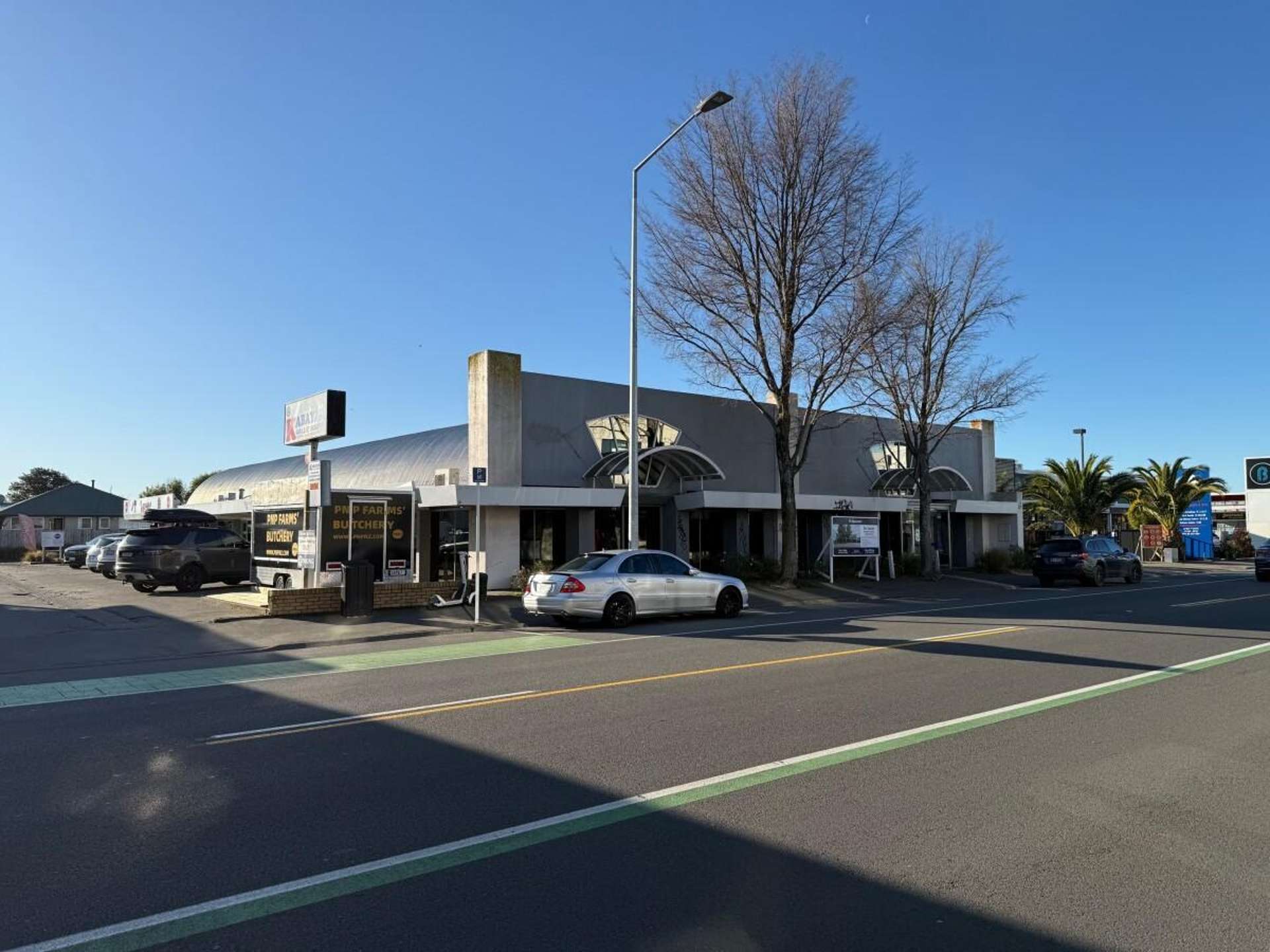 76 Riccarton Road Riccarton_0