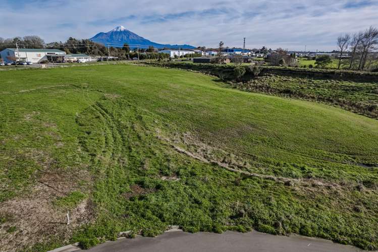 5 and 7 Hills Road Stratford_19