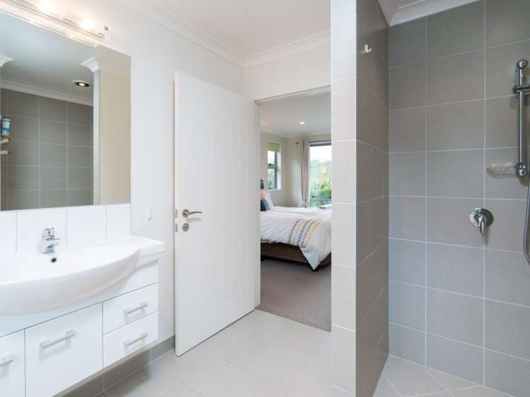 83 Dalmore Way Acacia Bay_8