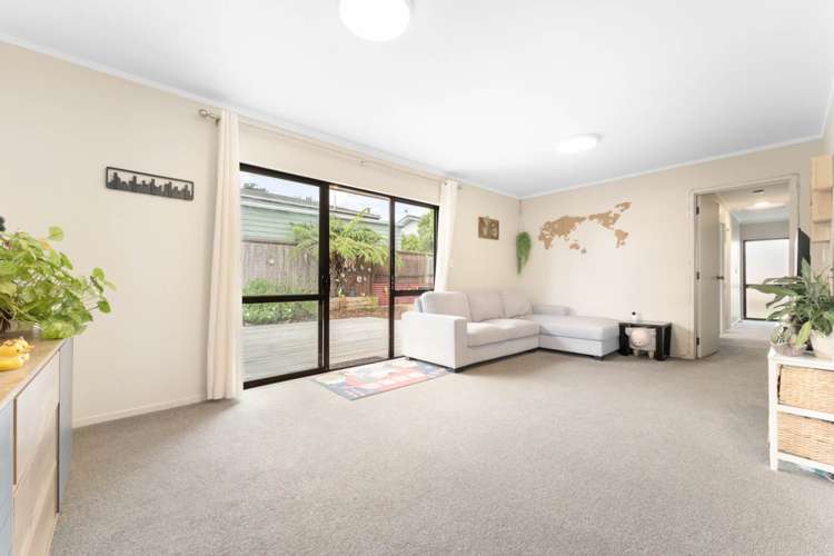 2/12 Benchmark Drive Massey_17